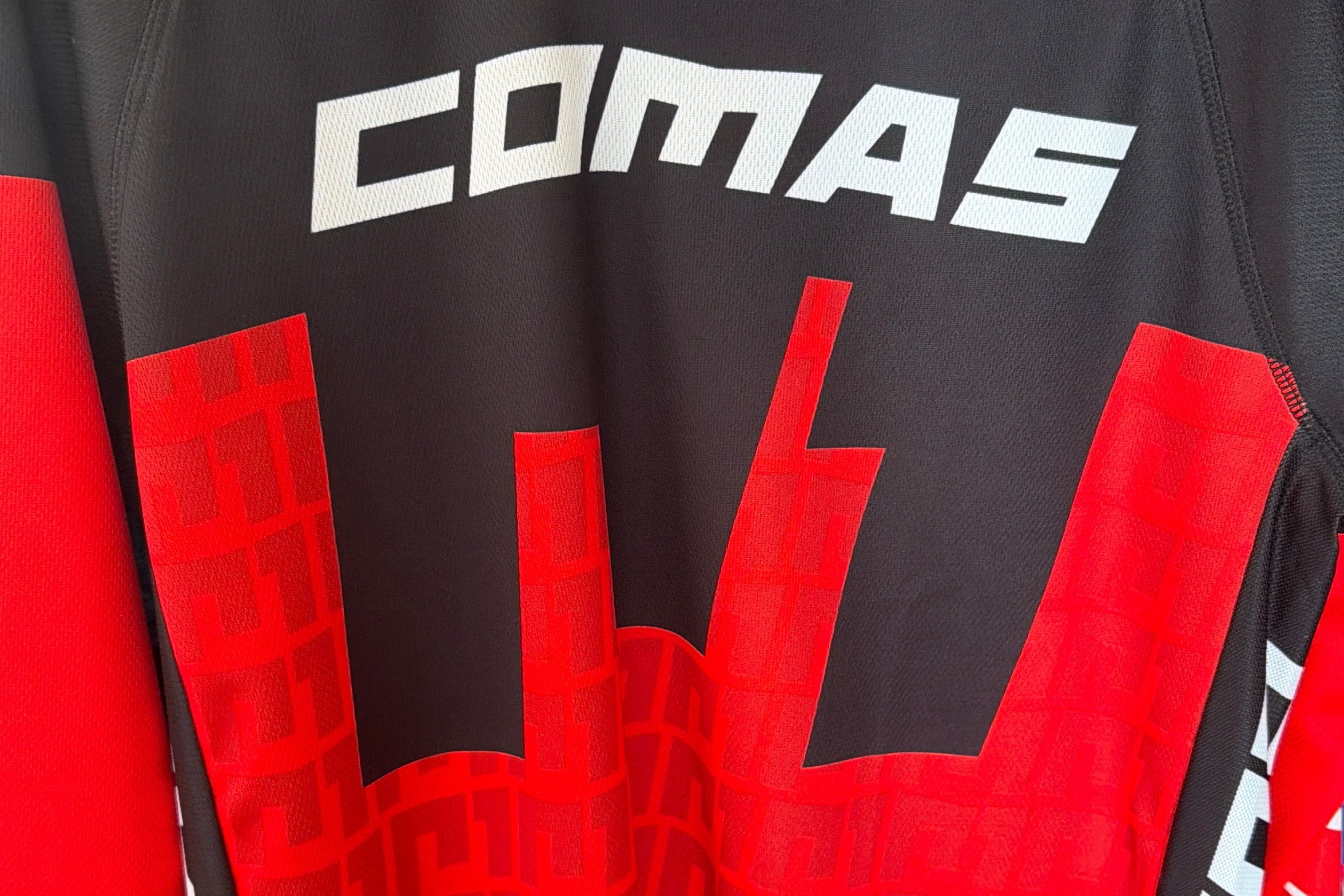 Comas Jersey Red/Black