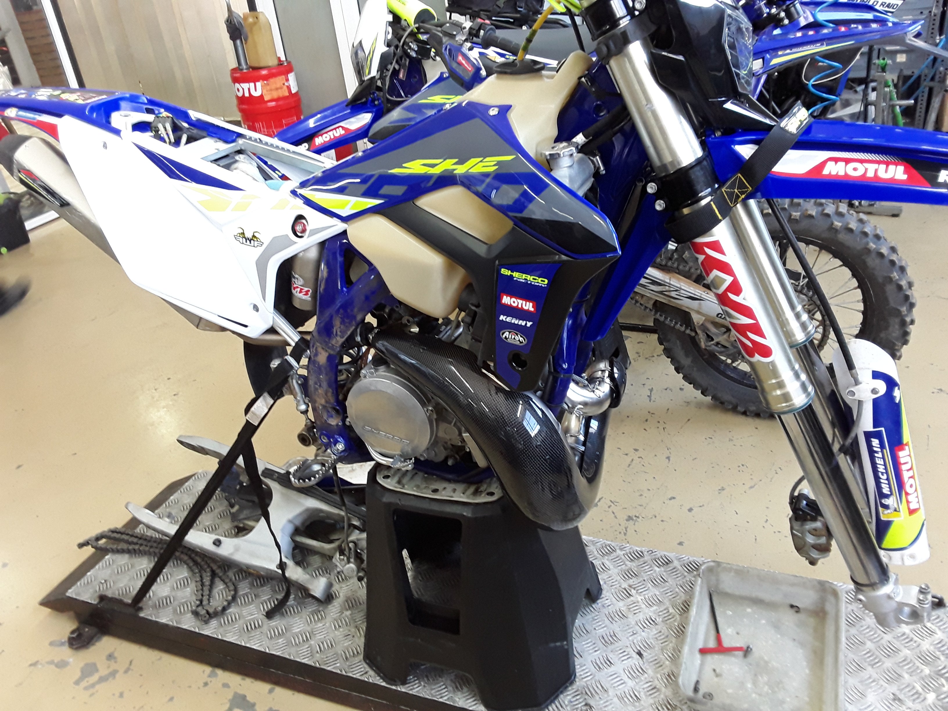 CARBONO RACING SCARF PROTECTOR SHERCO SE/SE-R 250/300 (2023-2025) SPES