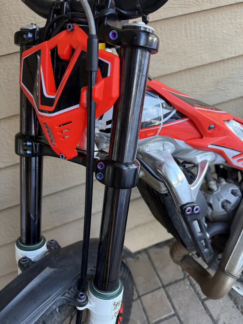 TRIALSOLUTIONS TITANIUM BOLT KITS