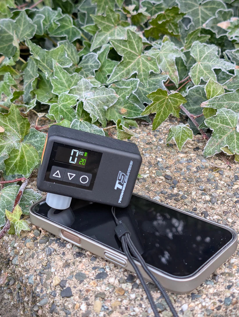 TRIALSOLUTIONS MINI TIRE PUMP/GAUGE